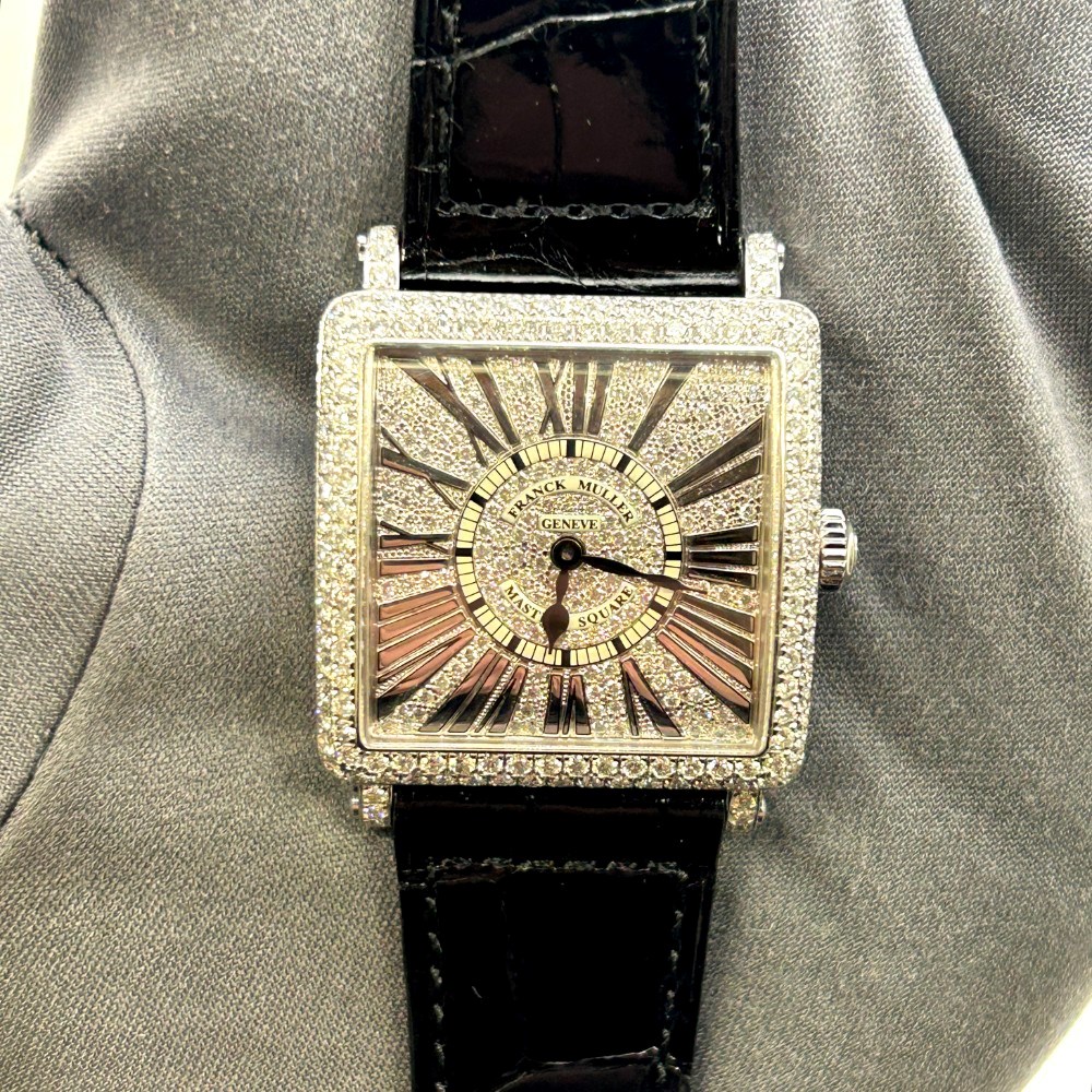 MASTER SQUARE RELIEF