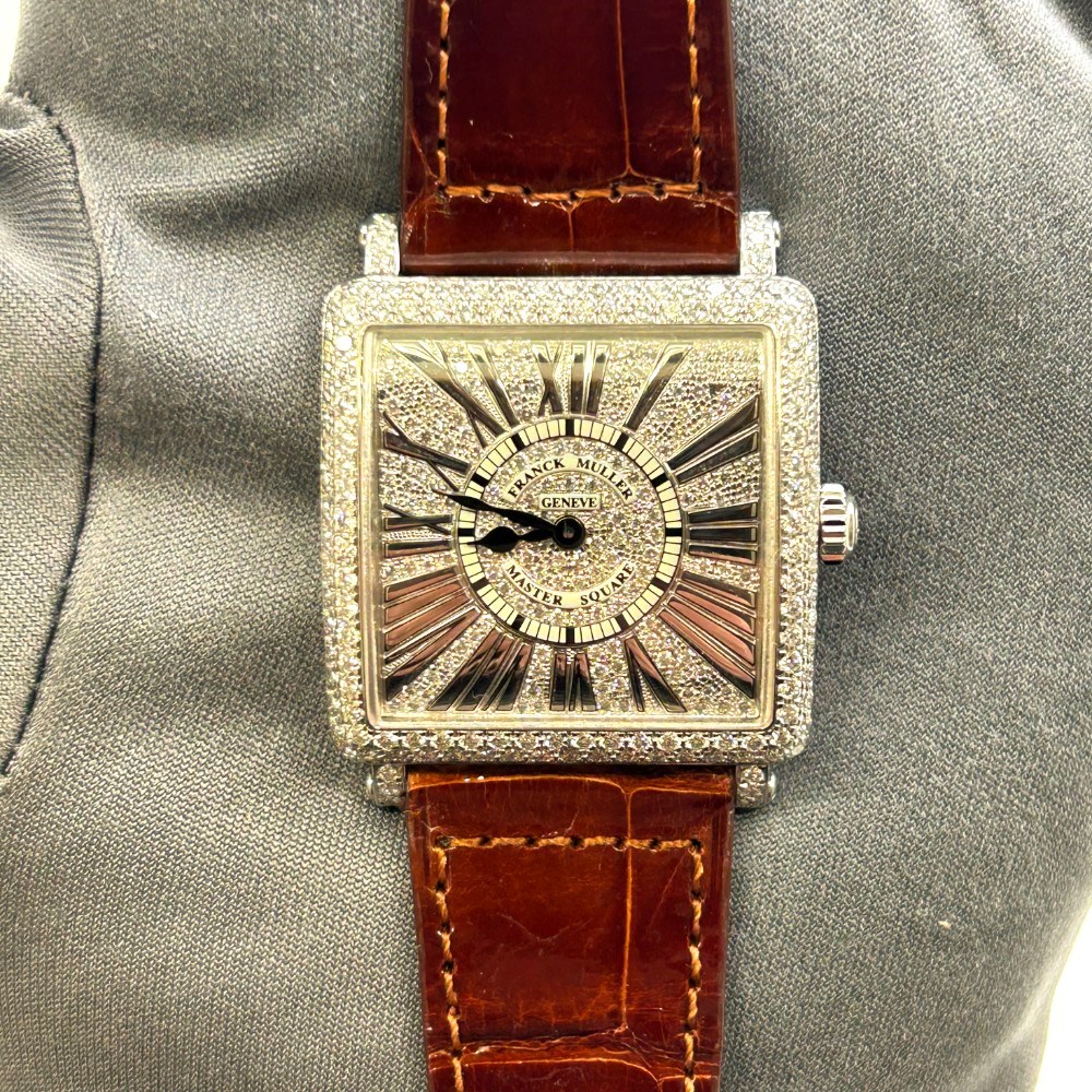 MASTER SQUARE RELIEF