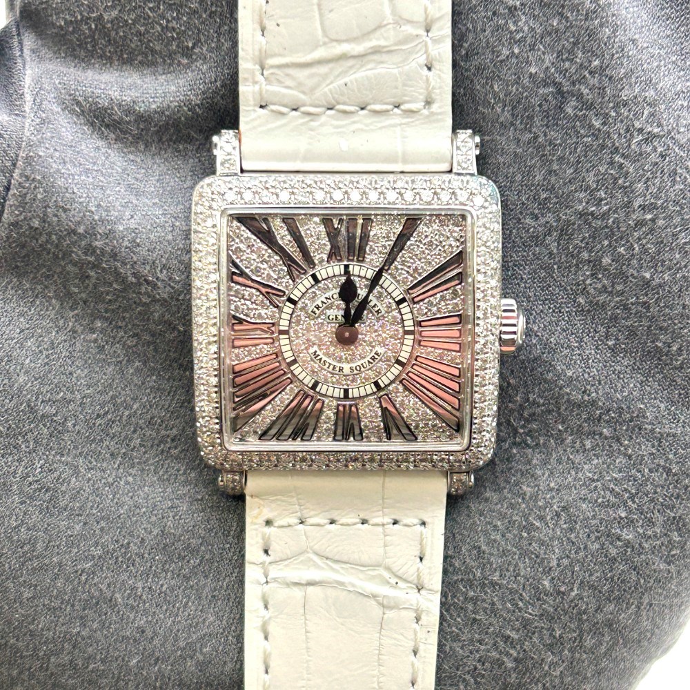 MASTER SQUARE RELIEF