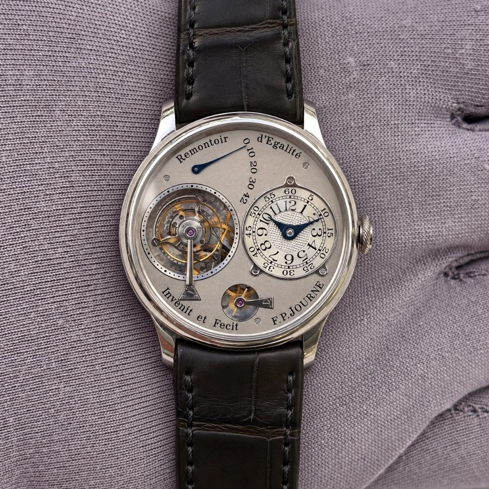 TOURBILLON SOUVERAIN