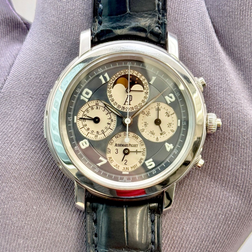 GRAND COMPLICATIONS